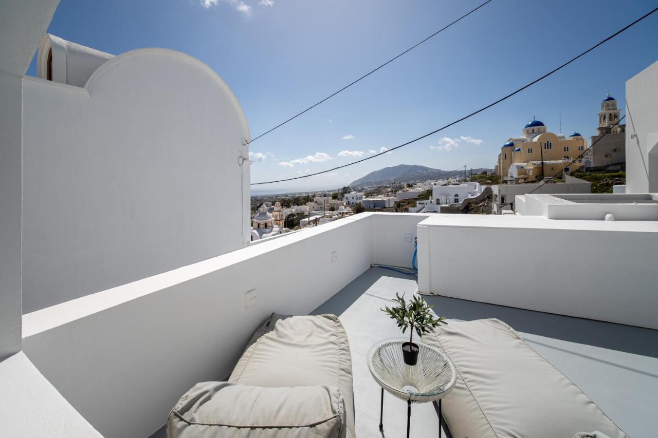 Cycladic Suites & Spa Fira  Exterior photo